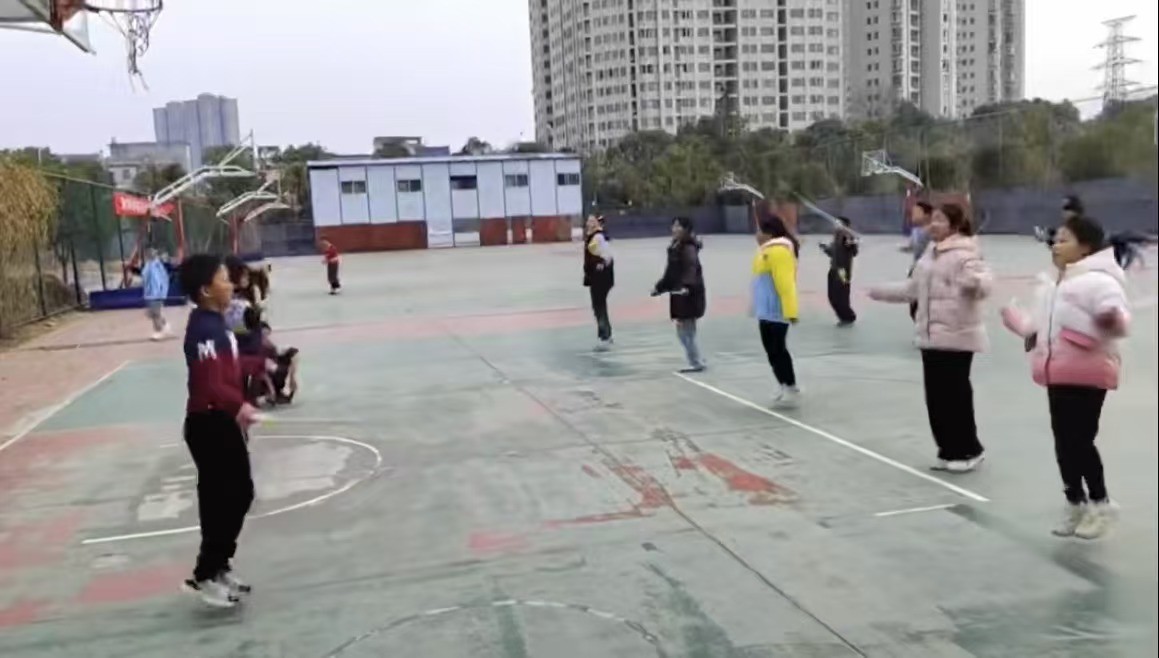 体育.jpg