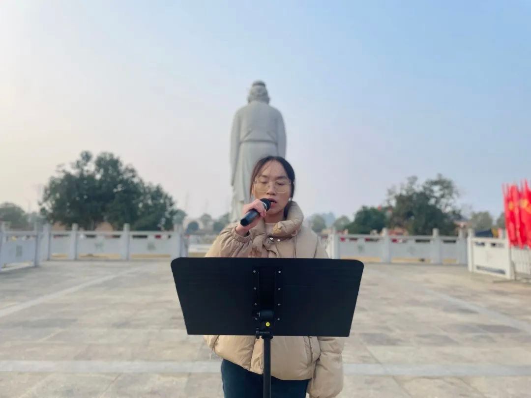 张美清.jpg
