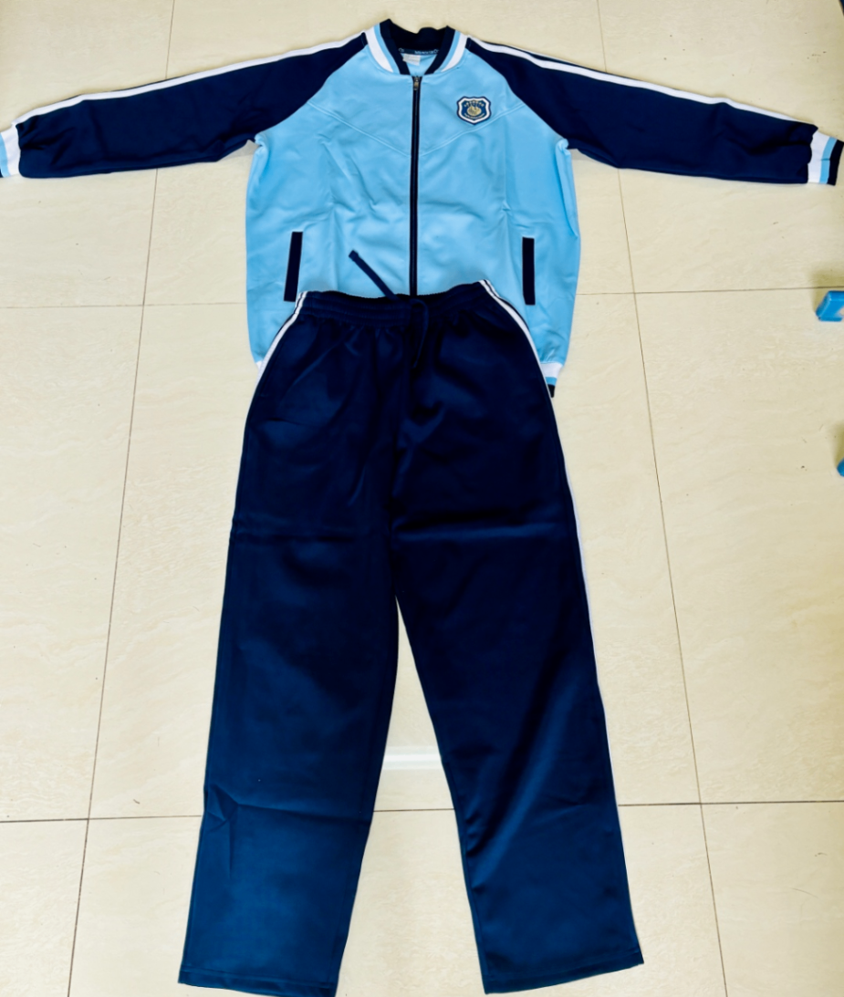 校服5.png