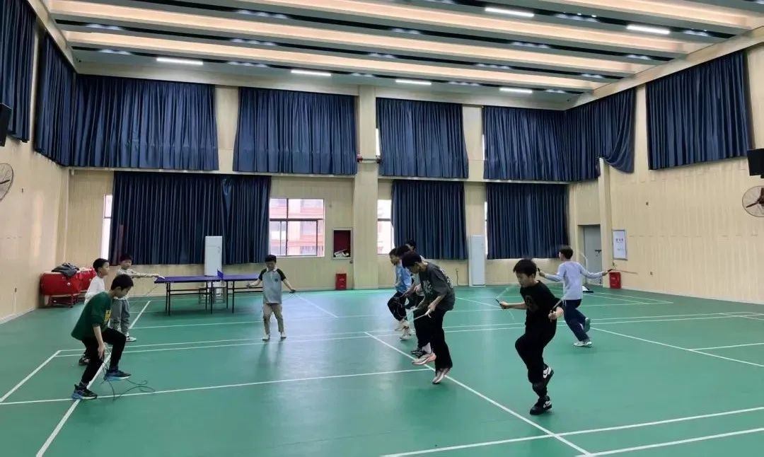 体育2.jpg